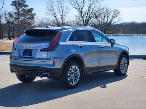 Certified 2025 Cadillac XT4 Premium Luxury image 7