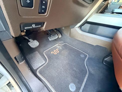 Used 2019 Ford F250 King Ranch w/ King Ranch Ultimate Package image 32