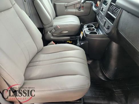New 2025 Chevrolet Express 2500 Extended RWD image 20
