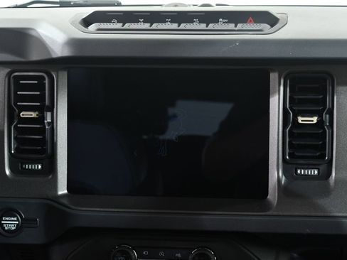 New 2026 Ford Bronco Badlands AWD/4WD image 9