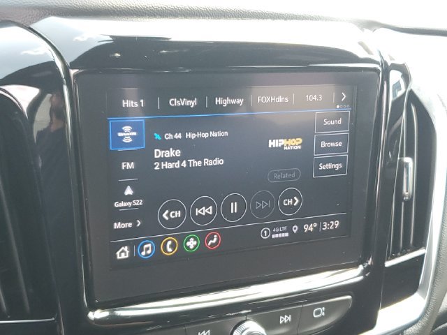 Used 2023 Chevrolet Traverse LT FWD image 18