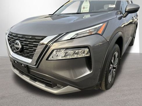 Certified 2023 Nissan Rogue SV image 37