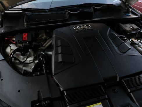 Used 2018 Audi Q7 3.0T Prestige AWD/4WD image 61