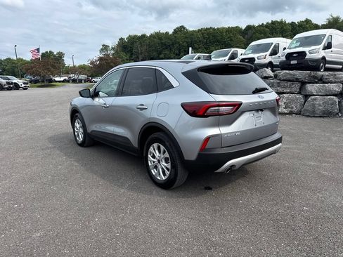Used 2024 Ford Escape Active AWD/4WD image 3