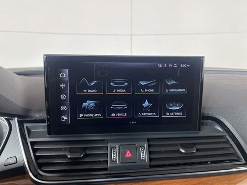 Certified 2023 Audi Q5 2.0T Premium w/ Convenience Package image 24