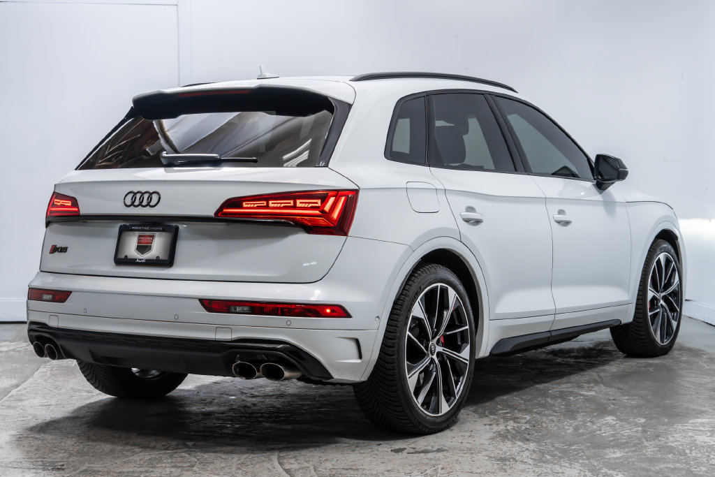 Used 2024 Audi SQ5 Prestige w/ Prestige Package AWD/4WD image 7