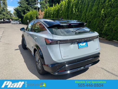 Used 2023 Nissan Ariya FWD image 8