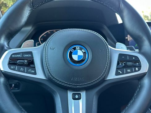 Used 2022 BMW X5 xDrive45e w/ M Sport Package image 29