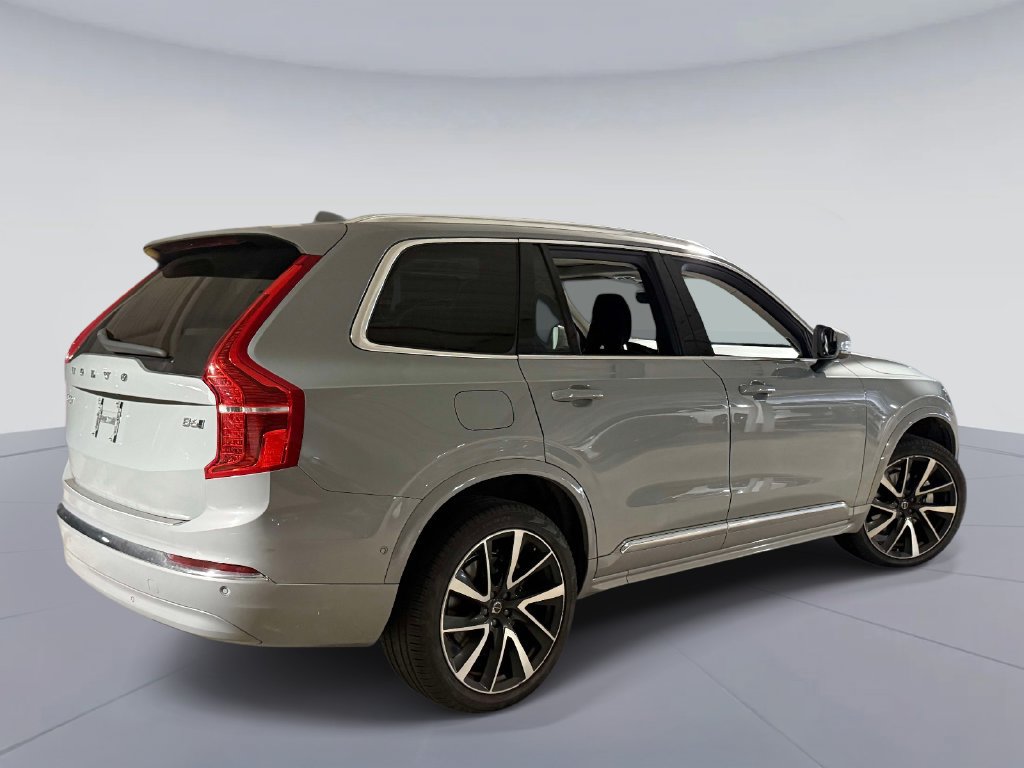 Used 2024 Volvo XC90 B6 Plus w/ Protection Package Premier AWD/4WD image 3