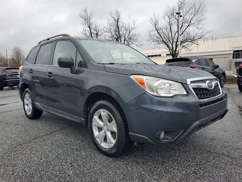 Used 2016 Subaru Forester 2.5i Limited image 3