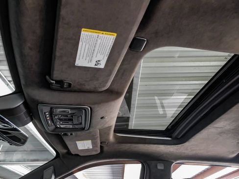 Used 2024 GMC Sierra 3500 Denali Ultimate AWD/4WD image 21