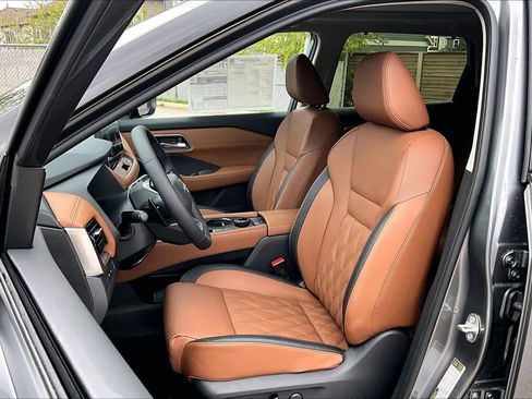 New 2026 Nissan Rogue Platinum w/ Platinum Premium Package image 15