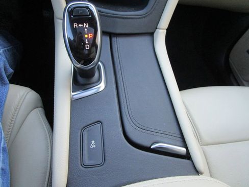 Used 2019 Cadillac XT5 Luxury image 46