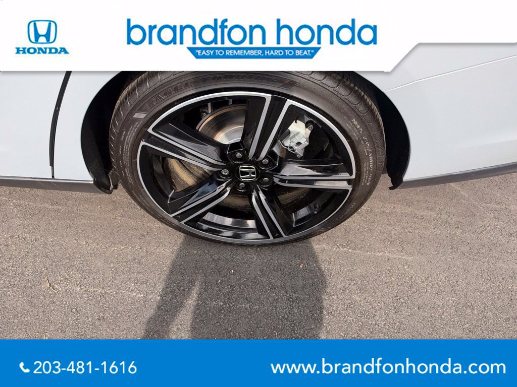 Used 2025 Honda Accord Sport image 31