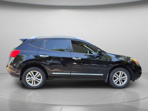 Used 2015 Nissan Rogue S w/ Convenience Package FWD image 7