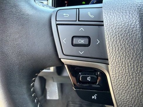 Certified 2025 Toyota Camry SE FWD image 26