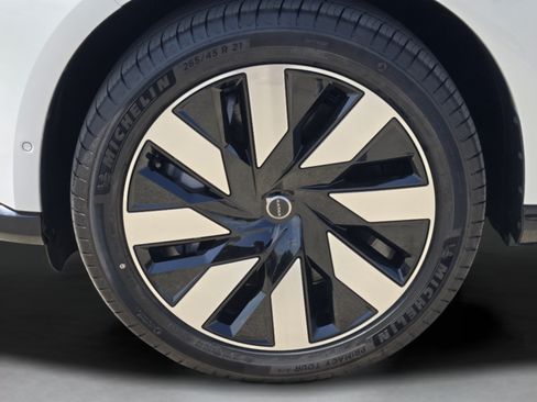 New 2026 Volvo EX90 Plus AWD/4WD image 12
