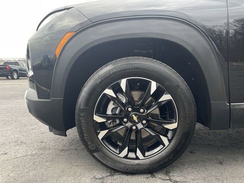 Certified 2023 Chevrolet TrailBlazer LT w/ Convenience Package image 32