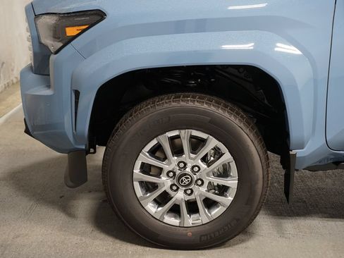 New 2026 Toyota Tacoma Limited AWD/4WD image 5