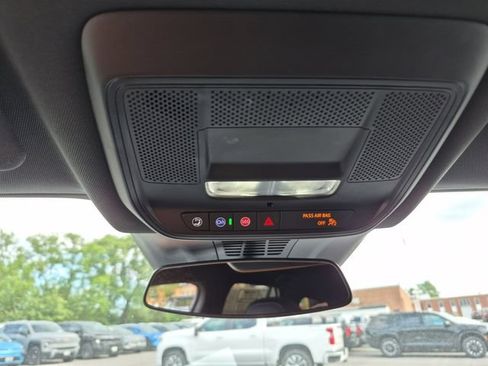 Used 2026 Chevrolet Blazer EV LT FWD image 24