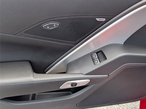 Used 2019 Chevrolet Corvette Stingray Convertible w/ 1LT image 18