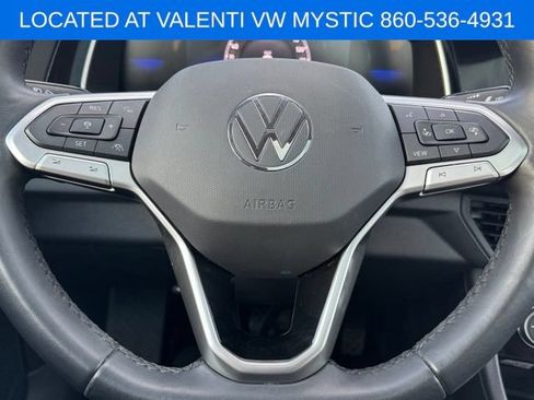 Certified 2024 Volkswagen Jetta SE w/ Panoramic Sunroof Package FWD image 37