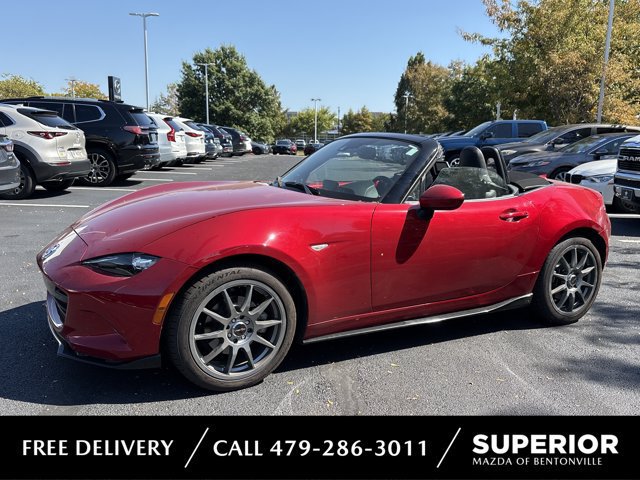 Used 2016 MAZDA MX-5 Miata Grand Touring RWD image 1