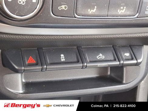 Certified 2016 Chevrolet Colorado LT w/ LT Convenience Package image 26