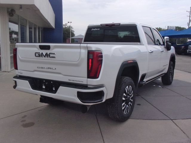 Used 2024 GMC Sierra 2500 Denali Ultimate AWD/4WD image 18