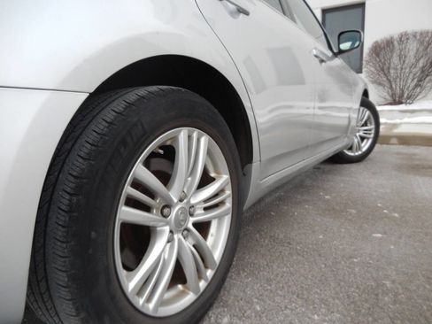 Used 2010 INFINITI G37 x AWD 4dr Sedan image 19