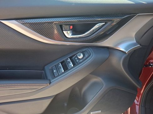 Used 2018 Subaru Crosstrek 2.0i Limited image 12