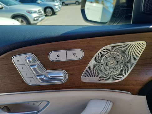 Used 2022 Mercedes-Benz GLE 350 4MATIC image 18