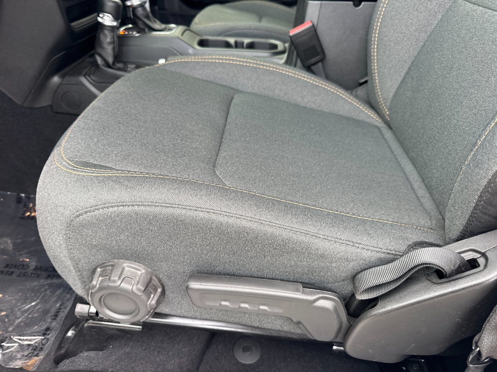 Used 2026 Jeep Wrangler Unlimited Sport AWD/4WD image 13