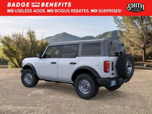 New 2025 Ford Bronco 4-Door image 5