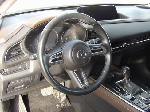 Used 2021 MAZDA CX-30 AWD 2.5 S w/ Premium Package image 11