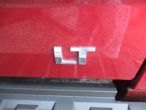 Used 2018 Chevrolet Silverado 1500 LT w/ All Star Edition AWD/4WD image 13