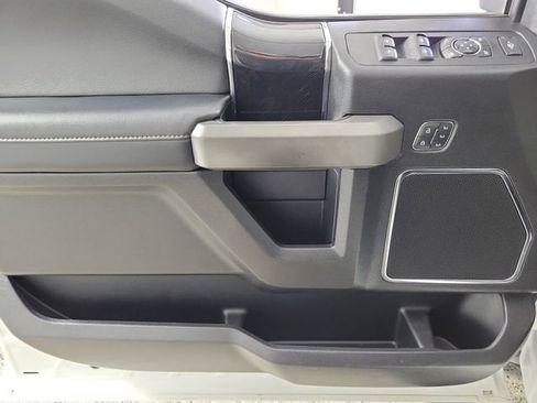 Used 2021 Ford F250 Platinum AWD/4WD image 22