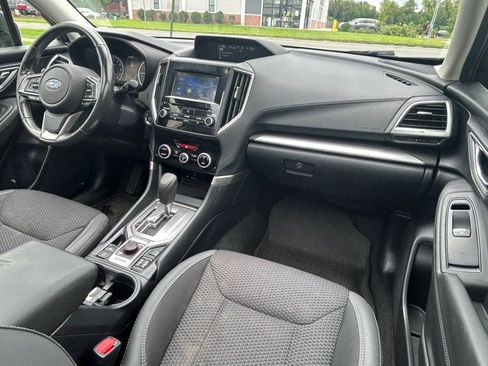 Used 2019 Subaru Forester Premium AWD/4WD image 22