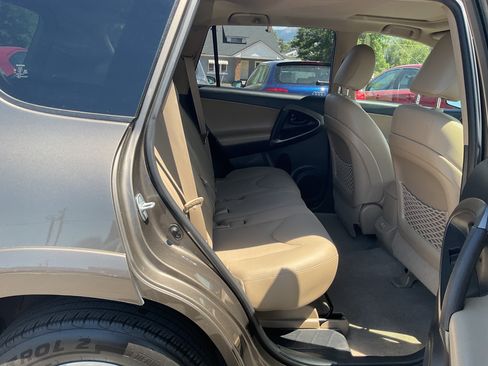 Used 2009 Toyota RAV4 Limited AWD/4WD image 12