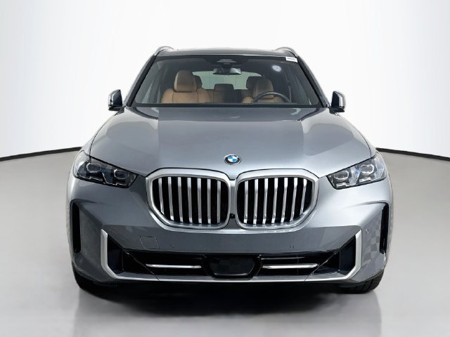 Used 2026 BMW X5 sDrive40i RWD image 2