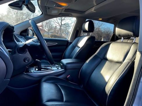 Used 2019 INFINITI QX60 Pure image 14