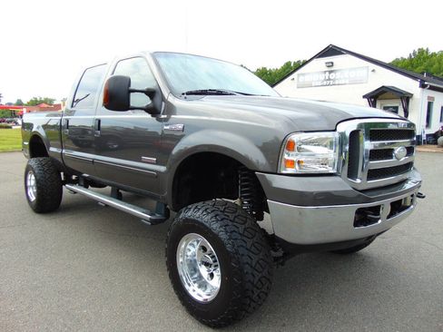 Used 2005 Ford F250 Lariat AWD/4WD image 37