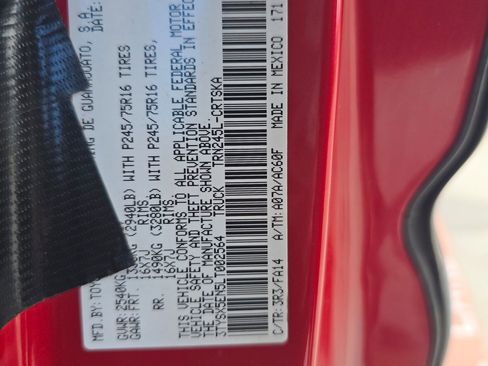 Used 2020 Toyota Tacoma SR image 19