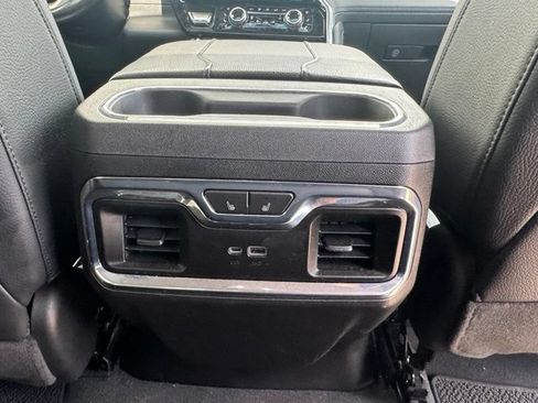 Used 2024 GMC Sierra 1500 Denali AWD/4WD image 11