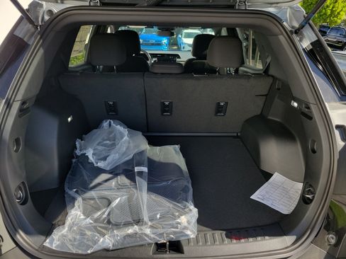 New 2027 GMC Terrain Elevation FWD image 9