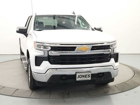 Used 2024 Chevrolet Silverado 1500 LT w/ Protection Package image 2