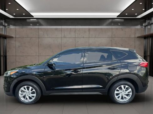 Used 2021 Hyundai Tucson SE image 3