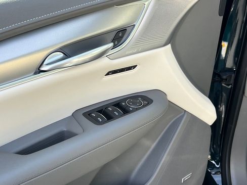 New 2026 Cadillac XT5 Premium Luxury image 6