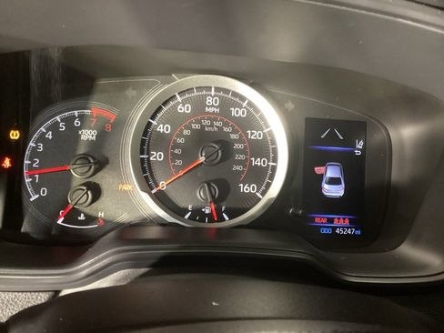 Used 2021 Toyota Corolla SE image 13