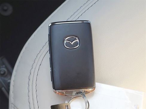 New 2025 MAZDA CX-5 AWD 2.5 S w/ Premium Plus Pkg image 33